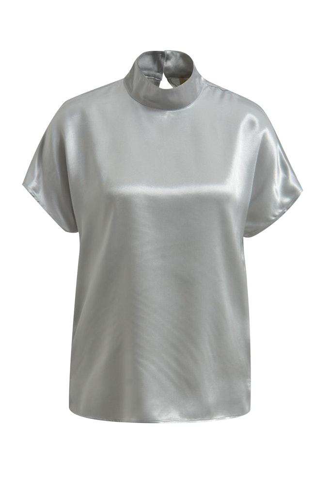 Smith & Soul Shiny Stand Collar Blouse